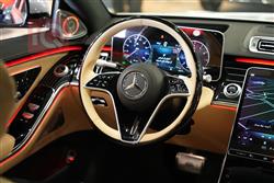 مرسيدس بنز S-Class مايباخ
